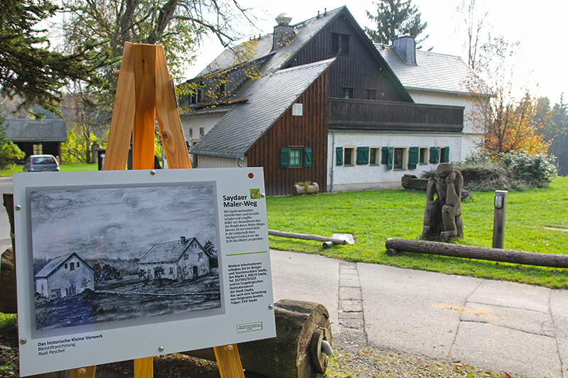 Das  aktuelle Kleine Vorwerk im hintergrund der Staffelei